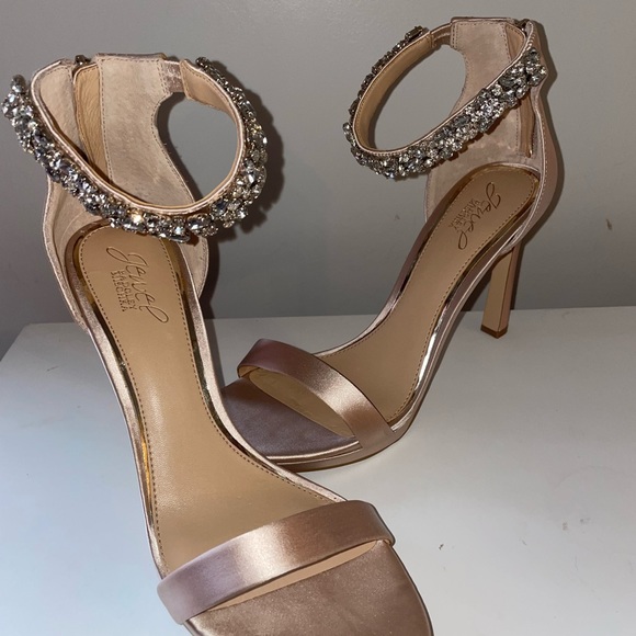 Jewel by Badgley Mischka - Picture 6 of 7